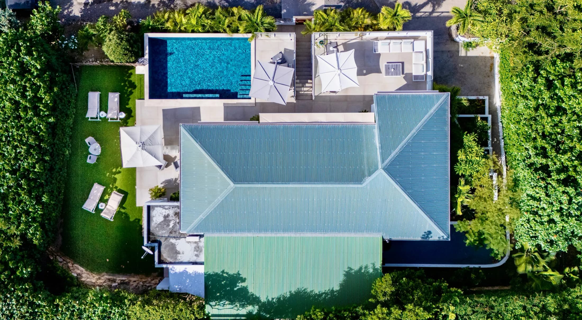 Villa ONLY VIEW hillside exterior in Pointe Milou, St Barth — photo 01