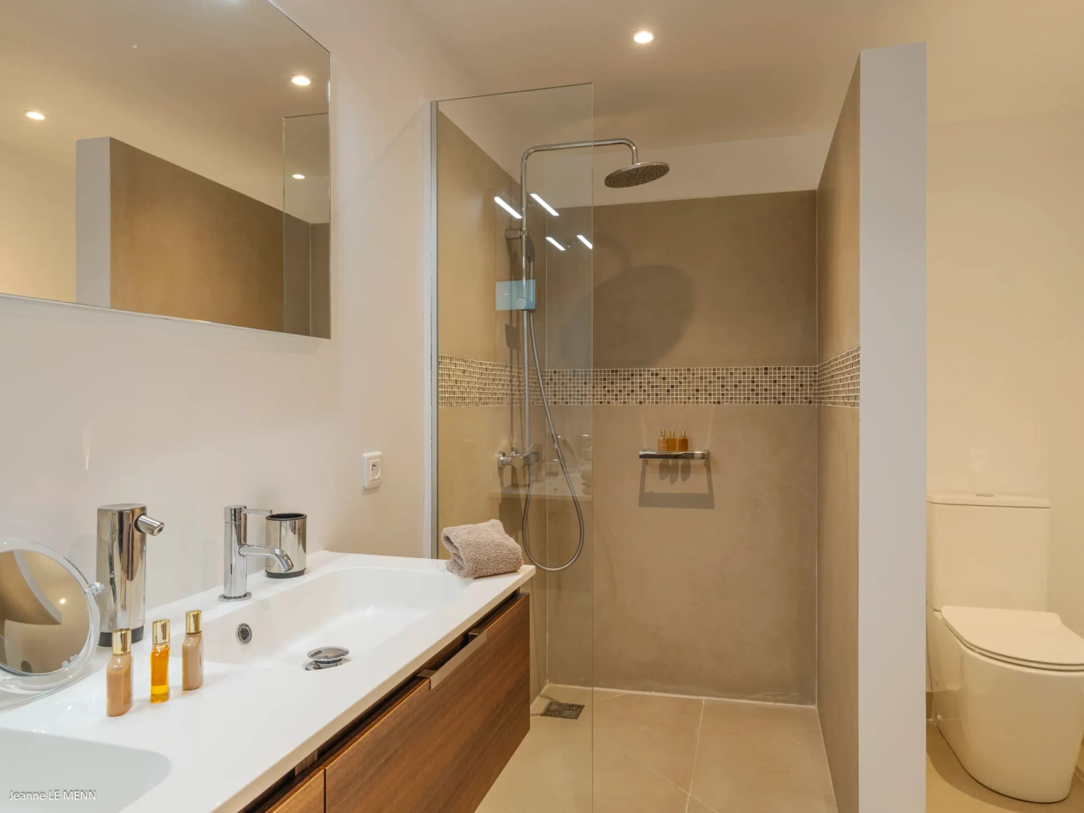Fourth en-suite bedroom — photo 01