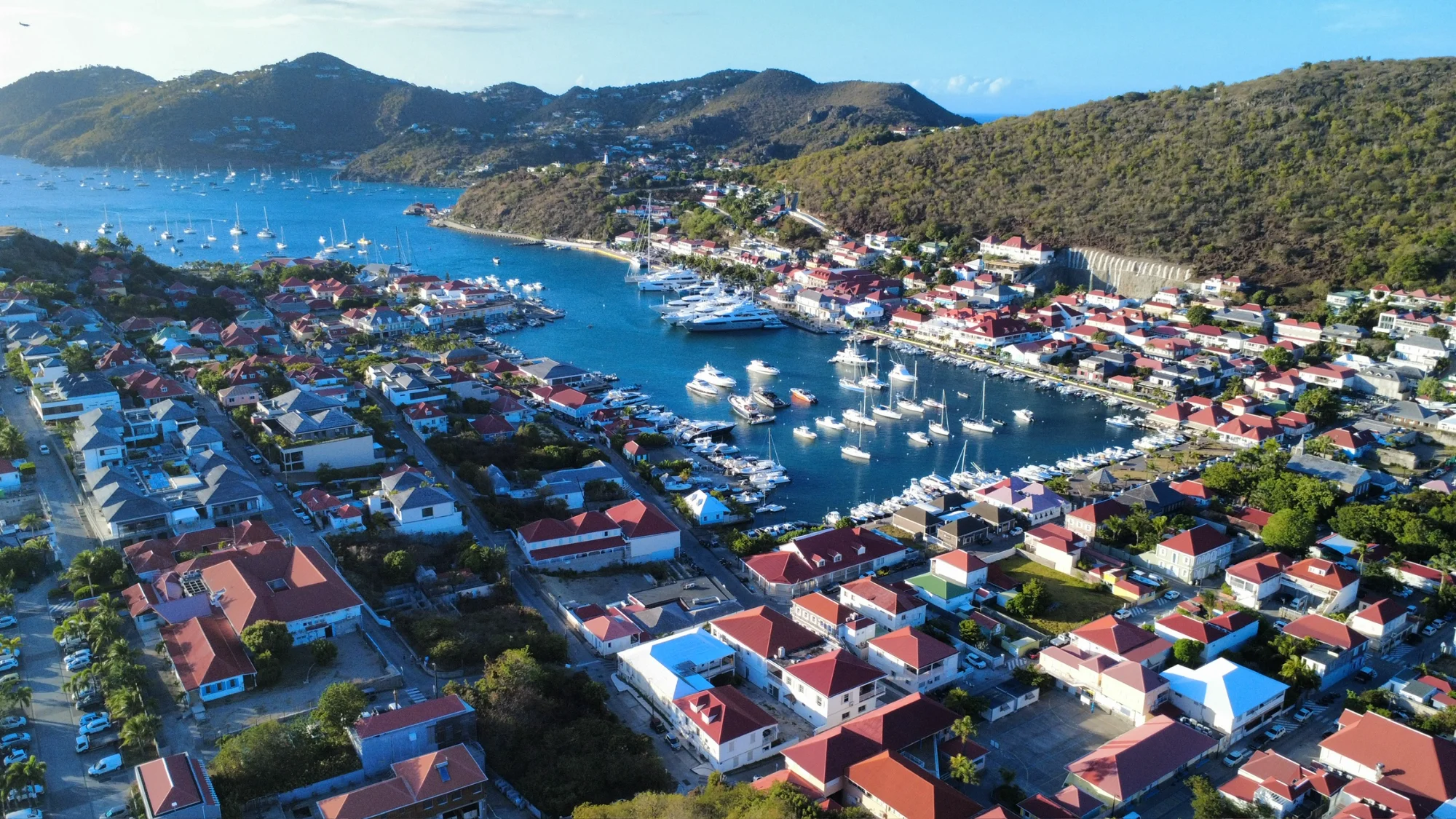 Casual & Local - St Barth